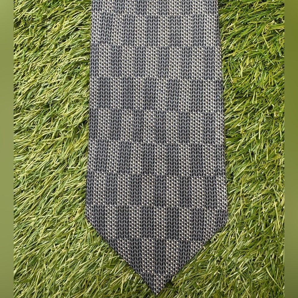 Vintage Marks & Spencer Gray 100% Silk Checkered Tie NWT